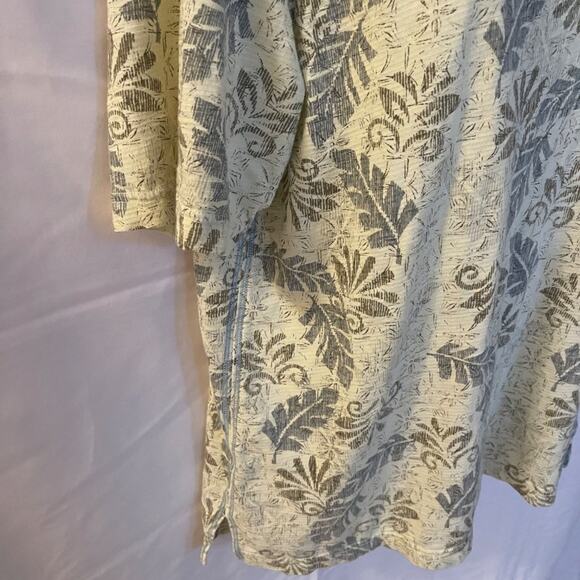 Tommy Bahama Men's Medium Life is one long weekend Button Shirt #86549 - Picture 3 of 9